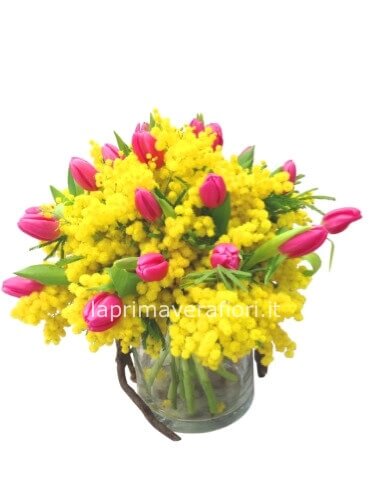 Bouquet di tulipani e mimosa medio